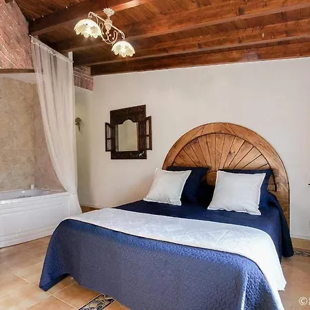 Fuentes Рубайо