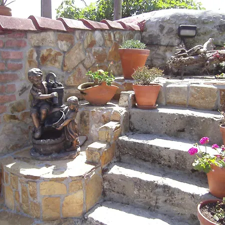 منزل ريفي Fuentes Rubayo